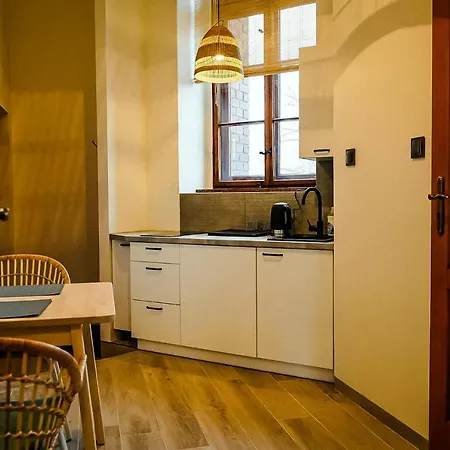 Aparthotel W Wiezy 4*