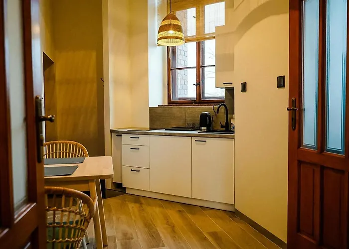 Aparthotel W Wiezy 4*